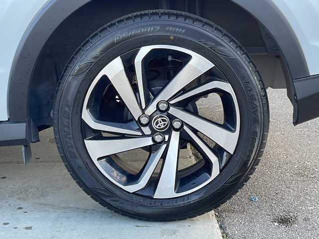 トヨタ ライズ Z 山梨県 2021(令3)年 2.2万km シャイニングホワイトパール 純正ＳＤナビ/ワンセグＴＶ/Ｂｌｕｅｔｏｏｔｈ　/ＵＳＢ入力端子　/ドライブレコーダー/アイドリングストップ　/バックカメラ　/ＭＴモード付ＡＴ　/クルーズコントロール　/前席シートヒーター　/前後コーナーセンサー　/オートライト/ABS/横滑り防止装置/盗難防止装置/オートマチックハイビーム/レーンキープアシスト/LEDヘッドライト