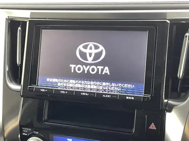 トヨタ アルファード SA 福島県 2015(平27)年 6.3万km ラグジュアリーホワイトパールクリスタルシャインガラスフレーク ４WD/モデリスタエアロ/純正ナビ/・フルセグ/CD/SD/FM/AM/BT/・バックカメラ/・ビルトインETC/純正フリップダウンモニター/両側パワースライドドア/社外前後ドライブレコーダー/革巻きステアリング/・ステアリングスイッチ/・クルーズコントロール/LEDヘッドライト/・フォグランプ/・オートライト/電動パーキングブレーキ/・ブレーキホールド/純正フロアマット/ドアバイザー/スマートキー/・プッシュスタート