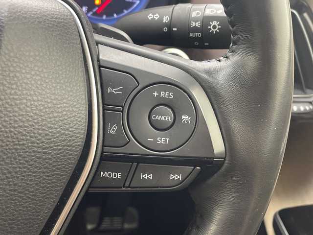 トヨタ クラウン ハイブリッド S Cパッケージ 沖縄県 2018(平30)年 5.5万km アルミナジェイドメタリック 純正ナビ　/(フルセグＴＶ　ＣＤ　ＤＶＤ　Bluetooth)　/全方位カメラ　/ＥＴＣ　/レーダークルーズコントロール　/ブラインドスポットモニター　/パドルシフト　/パワーシート　/ドライブレコーダー　/ＬＥＤヘッドライト/ステアリングヒーター/トヨタセーフティセンス/前後コーナーセンサー