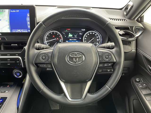 トヨタ ハリアー Z 長野県 2020(令2)年 2.9万km ホワイトパールクリスタルシャイン 4WD/純正メモリナビ/BT/USB/デジタルインナーミラー/追従式クルーズコントロール/純正ビルトインETC/ガラスルーフ/全方位カメラ/パワーバックドア/運転席パワーシート/純正前後ドライブレコーダー/エンジンスターター/革巻きステアリング/ステアリングスイッチ/前後コーナーセンサー/衝突被害軽減ブレーキ/オートハイライト/置くだけ充電/JBLサウンド/ドアバイザー/スマートキー/プッシュスタート/スペアキー1本