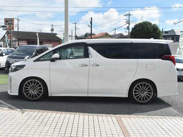 トヨタ アルファード S Cパッケージ 神奈川県 2021(令3)年 3.6万km ホワイトパールクリスタルシャイン 社外足廻り/社外２０インチAW/純正メモリナビ/フルセグテレビ/バックカメラ/フリップダウンモニター/アダプティブクルーズ/サンルーフ/レザーシート/シートヒーター/エアーシート/両側パワースライドドア/パワーバックドア/ETC/LEDヘッドライト/保証書/取説/ナビ説/記録(R.5.6.7)