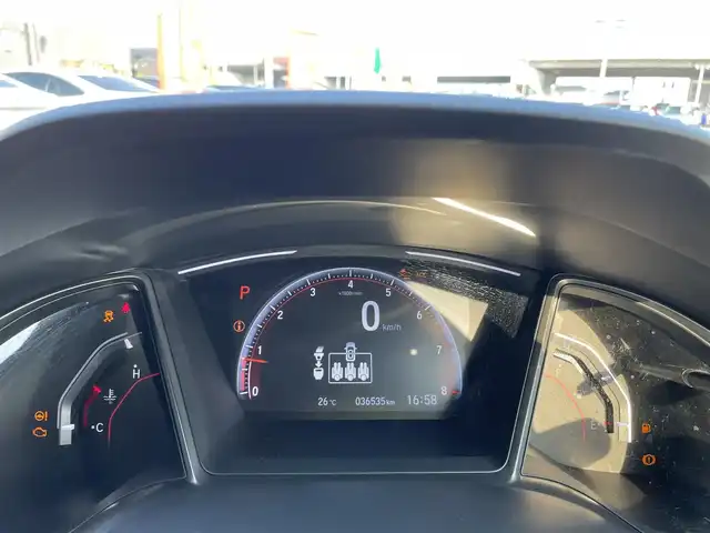 ホンダ シビック ハッチバック ホンダセンシング 石川県 2018(平30)年 3.7万km 黒 純正メモリーナビ/純正CD/DVD再生/フルセグTV/バックカメラ/LEDヘッドライト/ETC/ホンダセンシング/レーダークルーズ/社外アルミホイール/ドライブレコーダー/スマートキー/プッシュスタート