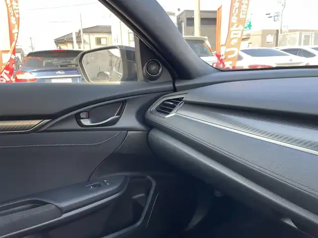 ホンダ シビック ハッチバック ホンダセンシング 石川県 2018(平30)年 3.7万km 黒 純正メモリーナビ/純正CD/DVD再生/フルセグTV/バックカメラ/LEDヘッドライト/ETC/ホンダセンシング/レーダークルーズ/社外アルミホイール/ドライブレコーダー/スマートキー/プッシュスタート