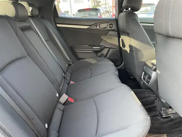 ホンダ シビック ハッチバック ホンダセンシング 石川県 2018(平30)年 3.7万km 黒 純正メモリーナビ/純正CD/DVD再生/フルセグTV/バックカメラ/LEDヘッドライト/ETC/ホンダセンシング/レーダークルーズ/社外アルミホイール/ドライブレコーダー/スマートキー/プッシュスタート
