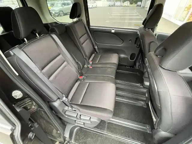 日産 セレナ ハイウェイスター プロパイロットED 道央・札幌 2016(平28)年 7.1万km インペリアルアンバーP ・4WD/・寒冷地仕様/・純正ナビ　品番MM316D-L/（フルセグ/AM/FM/CD/DVD/BT）/・純正後席モニター/・純正エンジンスターター/・ドライブレコーダー/・純正ビルトインETC/・バックカメラ/・両側パワースライドドア（ハンズフリー）/・衝突軽減ブレーキ/・プロパイロット/・前後コーナーセンサー/・オートエアコン/・社外　15インチAW/・デュアルバックドア/・ステアリングスイッチ/・アイドリングストップ/・オートブレーキホールド/・LEDヘッドライト/・オートライト/・フォグランプ/・盗難防止装置/・ABS/・横滑り防止装置/・スマートキー/・プッシュスタート/・スペアキー/・純正フロアマット/・保証書/・取扱説明書