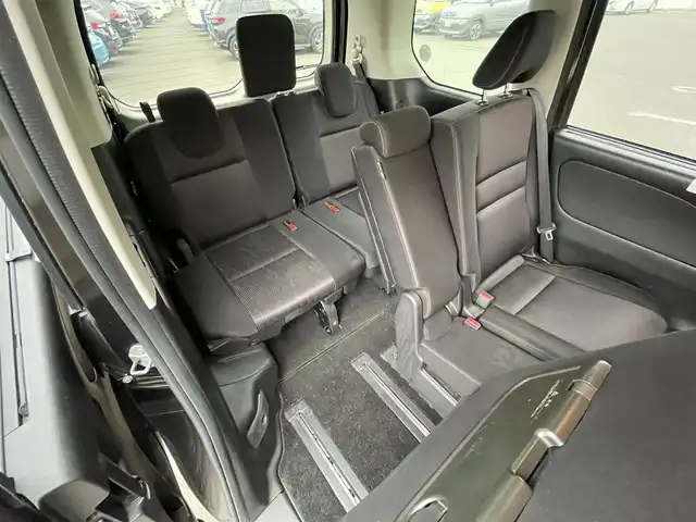 日産 セレナ ハイウェイスター プロパイロットED 道央・札幌 2016(平28)年 7.1万km インペリアルアンバーP ・4WD/・寒冷地仕様/・純正ナビ　品番MM316D-L/（フルセグ/AM/FM/CD/DVD/BT）/・純正後席モニター/・純正エンジンスターター/・ドライブレコーダー/・純正ビルトインETC/・バックカメラ/・両側パワースライドドア（ハンズフリー）/・衝突軽減ブレーキ/・プロパイロット/・前後コーナーセンサー/・オートエアコン/・社外　15インチAW/・デュアルバックドア/・ステアリングスイッチ/・アイドリングストップ/・オートブレーキホールド/・LEDヘッドライト/・オートライト/・フォグランプ/・盗難防止装置/・ABS/・横滑り防止装置/・スマートキー/・プッシュスタート/・スペアキー/・純正フロアマット/・保証書/・取扱説明書