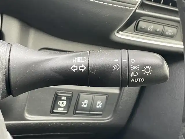 日産 セレナ ハイウェイスター プロパイロットED 道央・札幌 2016(平28)年 7.1万km インペリアルアンバーP ・4WD/・寒冷地仕様/・純正ナビ　品番MM316D-L/（フルセグ/AM/FM/CD/DVD/BT）/・純正後席モニター/・純正エンジンスターター/・ドライブレコーダー/・純正ビルトインETC/・バックカメラ/・両側パワースライドドア（ハンズフリー）/・衝突軽減ブレーキ/・プロパイロット/・前後コーナーセンサー/・オートエアコン/・社外　15インチAW/・デュアルバックドア/・ステアリングスイッチ/・アイドリングストップ/・オートブレーキホールド/・LEDヘッドライト/・オートライト/・フォグランプ/・盗難防止装置/・ABS/・横滑り防止装置/・スマートキー/・プッシュスタート/・スペアキー/・純正フロアマット/・保証書/・取扱説明書