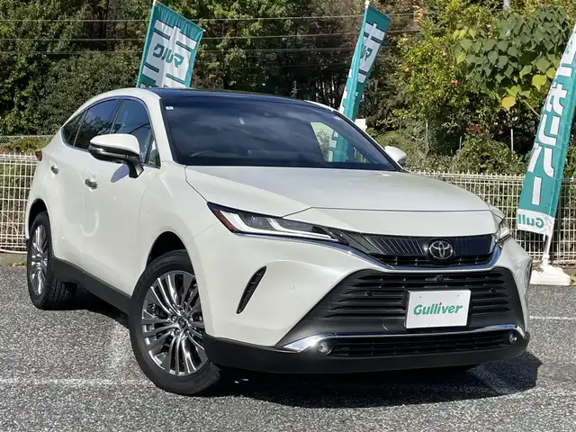 トヨタ ハリアー Z 埼玉県 2022(令4)年 1.8万km ホワイトパールクリスタルシャイン 調光パノラマルーフ/ハーフレザーシート/JBLサウンド/純正ナビTV/パノラミックビューモニター/ビルトインＥＴＣ2.0/前後ドラレコ/デジタルインナーミラー/パワーバックドア/クリアランスソナー/ＬＥＤヘッドライト/純正19インチアルミ/セーフティセンス/レーダークルーズコントロール/プッシュスタート/スマートキー/走行１７７８７キロ/保証書付整備手帳/取扱説明書
