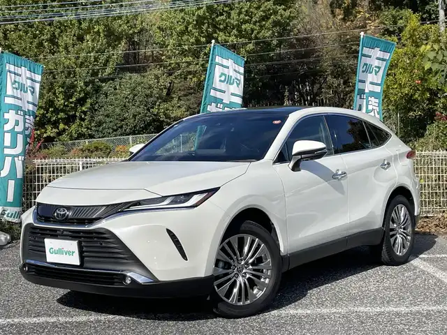 トヨタ ハリアー Z 埼玉県 2022(令4)年 1.8万km ホワイトパールクリスタルシャイン 調光パノラマルーフ/ハーフレザーシート/JBLサウンド/純正ナビTV/パノラミックビューモニター/ビルトインＥＴＣ2.0/前後ドラレコ/デジタルインナーミラー/パワーバックドア/クリアランスソナー/ＬＥＤヘッドライト/純正19インチアルミ/セーフティセンス/レーダークルーズコントロール/プッシュスタート/スマートキー/走行１７７８７キロ/保証書付整備手帳/取扱説明書