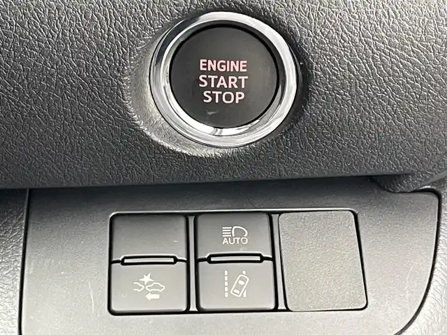 トヨタ シエンタ ファンベースG クエロ 愛知県 2021(令3)年 0.7万km ブラックマイカ/ベージュ 2トーン 社外ナビ/トヨタセーフティセンス/バックカメラ/両側パワースライドドア/LEDオートライト/フォグランプ/ETC/フルセグTV/DVD/ハーフレザーシート/オートマチックハイビーム/衝突被害軽減ブレーキ/純正アルミホイール/純正フロアマット/禁煙車