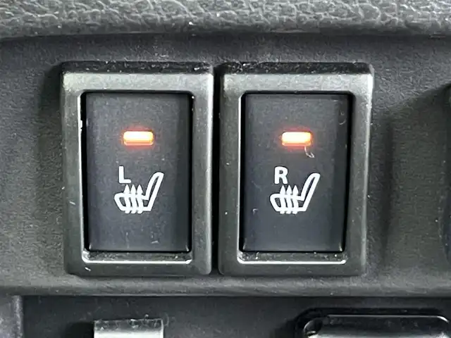 スズキ ハスラー Jスタイル Ⅱ ターボ 香川県 2023(令5)年 3.2万km オフブルーメタリック/ガンメタリック2トーンルーフ ワンオーナー/スズキセーフティサポート/・デュアルカメラブレーキサポート/・アダプティブクルーズコントロール/・車線逸脱警報機能/・車線逸脱抑制機能/・誤発進抑制機能/・全方位モニター/・後退時ブレーキサポート/・標識認識機能/純正９インチHDDナビ/・フルセグ/・Bluetooth/・CD/DVD/・USB入力端子/・ミュージックプレイヤー（ipad/AppleCarPlay/AndroidAuto）/バックカメラ/純正１５インチアルミ/LEDオートライト/ルーフレール/前席シートヒーター/前後ドライブレコーダー/革巻きステアリング/ステアリングリモコン/パドルシフト/プッシュスタート/スマートキー/純正フロアマット/ETC/アイドリングストップ