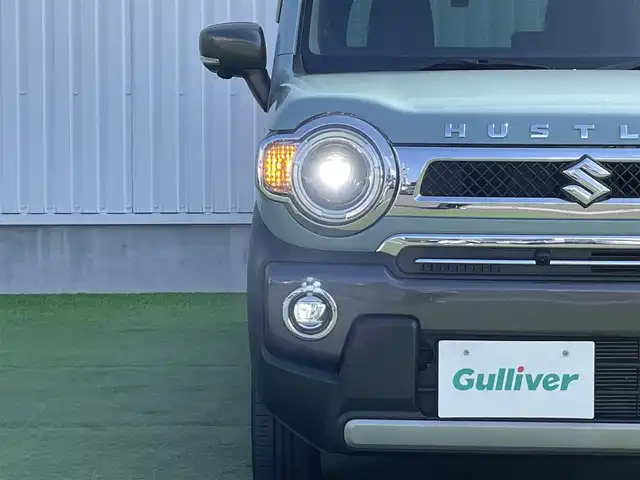 スズキ ハスラー Jスタイル Ⅱ ターボ 香川県 2023(令5)年 3.2万km オフブルーメタリック/ガンメタリック2トーンルーフ ワンオーナー/スズキセーフティサポート/・デュアルカメラブレーキサポート/・アダプティブクルーズコントロール/・車線逸脱警報機能/・車線逸脱抑制機能/・誤発進抑制機能/・全方位モニター/・後退時ブレーキサポート/・標識認識機能/純正９インチHDDナビ/・フルセグ/・Bluetooth/・CD/DVD/・USB入力端子/・ミュージックプレイヤー（ipad/AppleCarPlay/AndroidAuto）/バックカメラ/純正１５インチアルミ/LEDオートライト/ルーフレール/前席シートヒーター/前後ドライブレコーダー/革巻きステアリング/ステアリングリモコン/パドルシフト/プッシュスタート/スマートキー/純正フロアマット/ETC/アイドリングストップ