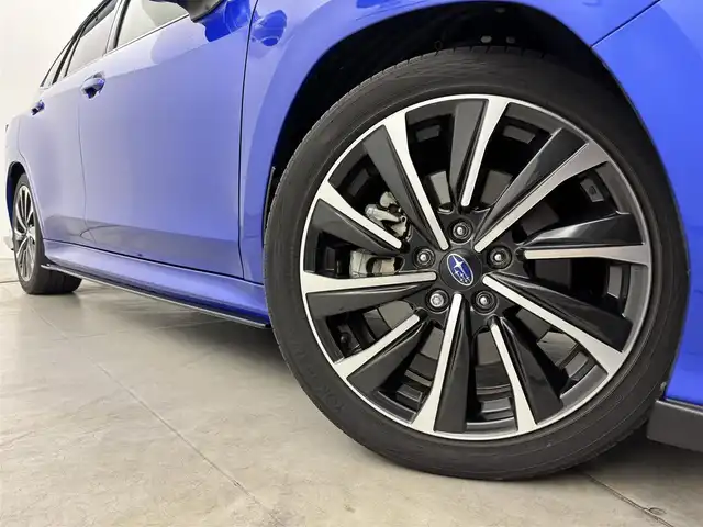 スバル レヴォーグ 1．8STIスポーツ EX 福岡県 2020(令2)年 3.8万km WRブルーパール STIエアロ　/メーカー１１．６型DAナビ／フルセグＴＶ　/Ｒ／Ｓカメラ　/デジタルインナーミラー　/ドラレコ　/ETC　/レーダークルコン　/コーナーセンサー　/衝突軽減ブレーキ　/レーンキープ　/ＢＳＭ　/パドルシフト　/赤黒コンビシート　/シートヒーター　/シートメモリー　/パワーバックドア
