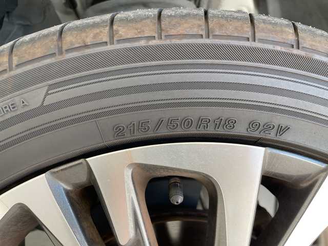 トヨタ ヤリスクロス ハイブリッド Z 愛知県 2020(令2)年 4.8万km ホワイトパールクリスタルシャイン スマートアシストIII　/電動スライドドア　/レーダークルーズコントロール　/シートヒーター　/コーナーセンサー　/純正ＡＷ　/ＬＥＤヘッドライト　/オートマチックハイビーム　/ステアリングスイッチ　/プッシュスタート/ダウンヒルアシスト