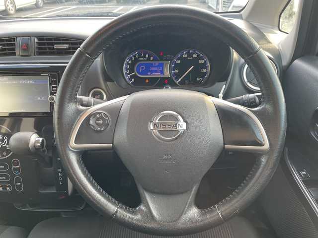 日産 デイズ ハイウェイスターG ターボ 千葉県 2016(平28)年 8.9万km ブラック 純正ナビＭＭ３１６Ｄ－Ｗ　全方位カメラ　ドラレコ　フルセグTV　ＥＴＣ　プッシュスタート　スマートキー　純正15インチアルミホイール　ＨＩＤヘッドライト　フォグランプ　電動格納ミラー　ドアバイザー