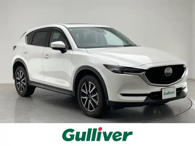 マツダ ＣＸ－５ XD Lパッケージ 兵庫県 2019(令1)年 1.9万km スノーフレイクホワイトパールマイカ 純正ＳＤナビ/CD/DVD/USB/Bluetooth/フルセグ/スペアキー　/ＥＴＣ　/ドライブレコーダー　/ブラインドスポットモニター　/パワーバックドア　/ＢＯＳＥサウンド　/アラウンドビュー　/ステアリングヒーター　/ＬＥＤヘッドライト　/ＬＥＤフォグランプ/純正19インチアルミホイール