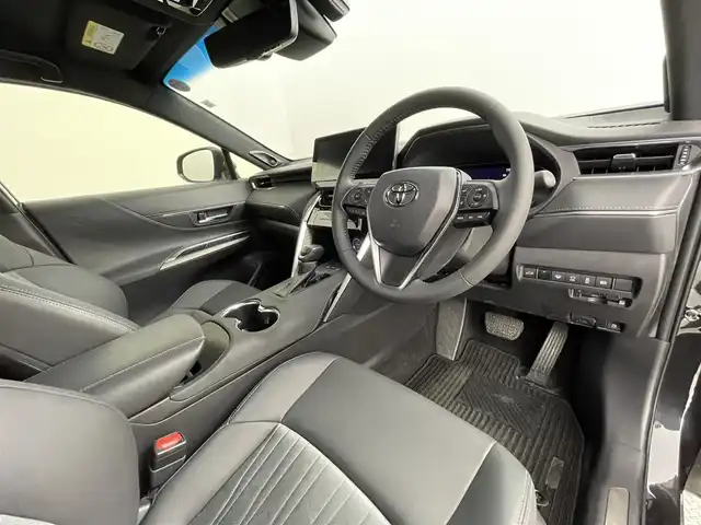 トヨタ ハリアー ハイブリッド Z 道央・札幌 2022(令4)年 1.7万km プレシャスブラックパール ・４WD/・寒冷地仕様/・ディスプレイオーディオナビ/　BT/USB/Miracast/フルセグ/・パノラミックビューモニター/・デジタルインナーミラー/・JBLサウンド/・ビルトインETC2.0/・ドライブレコーダー/・トヨタセーフティセンス/・レーダークルーズコントロール/・レーンキープアシスト/・クリアランスソナー/・オートハイビーム/・BSM/・HUD/・ICS/・RSA/・RCTA/・パワーバックドア/・LEDヘッドライト/・オートライト/・フォグライト/・プッシュスタート/・スマートキー/・純正フロアマット/・保証書