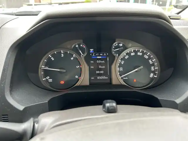 トヨタ ランドクルーザー プラド TX Lパッケージ 宮城県 2020(令2)年 6.5万km ホワイトパールクリスタルシャイン 装備/ベージュ内装/サンルーフ/ＴＲＤ前後エアロ/純正ナビ/(AM、FM、CD、DVD、フルセグTV、SD、BT、USB)/純正エンジンスターター×１/スペアキー×１/ＴＶキャンセラー/３列シート/ウッドステアリング/プッシュスタートボタン/ドアバイザー/機能/寒冷地仕様/レーダークルーズコントロール/レーンキープアシスト/シートヒーターD、N/シートクーラーD、N/パワーシートD、N/横滑り防止/2ndSTARTボタン/四駆切り替えボタン/オフロード切り替えボタン/リアフォグインジケーター/オートライト/アイドルアップ