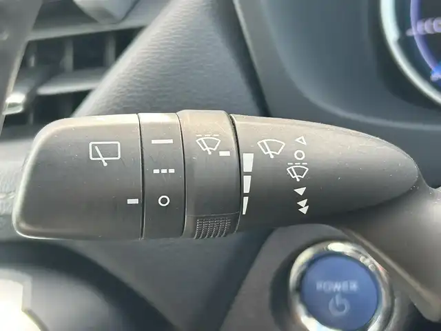 トヨタ ＲＡＶ４ ハイブリットG 道南・函館 2020(令2)年 2.8万km ホワイトパールクリスタルシャイン ・Toyota Safety Sense//プリクラッシュセーフティ//レーダークルーズコントロール//レーントレーシングアシスト//オートマチックハイビーム/・純正9インチSDナビ/・フルセグTV/・バックカメラ/・ETC/・ドライブレコーダー/・パワーバックドア/・ステアリングヒーター/・前席シートヒーター/・純正LEDヘッドライト/・フロントフォグランプ/・オートライト