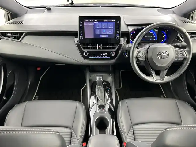 トヨタ カローラツーリング ダブルバイビー 愛知県 2019(令1)年 5.2万km ブラックマイカ 禁煙車/純正8インチナビ/（Bluetooth・Miracast/AM/FM/USB）/バックカメラ/トヨタセーフティセンス/・プリクラッシュセーフティ/・レーンキープアシスト/・操舵支援/・コーナーセンサー/・パーキングサポートブレーキ/・オートハイビーム/・追従機能付きクルーズコントロール/・ブラインドスポットモニター/ドライブレコーダー/ETC2.0/LEDヘッドライト/フロントフォグランプ/ウィンカーミラー/電動格納ミラー/ドアバイザー/スペアキー×１/スマートキー