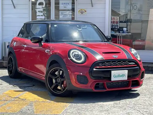 ＭＩＮＩ ミニ ジョンクーパーワークス 神奈川県 2020(令2)年 2.5万km チリ・レッド ワンオーナー/純正HDDナビ/　（Bluetooth・USB）/バックカメラ/インテリジェントセーフティ/アダプティブクルーズコントロール/パーキングアシスト/LEDヘッドライト/ミラー型ETC/前後ドライブレコーダー/TWS17インチAW/アイドリングストップ/スマートキー×2/保証書/取扱説明書/R3/4/5/6ディーラー記録簿有り