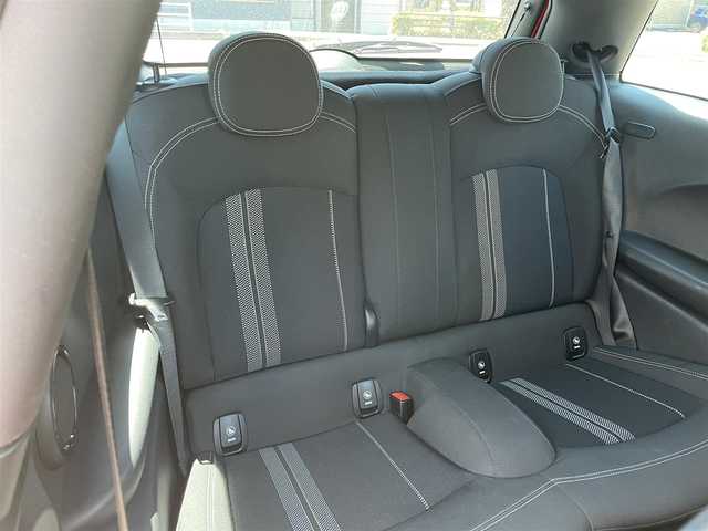 ＭＩＮＩ ミニ ジョンクーパーワークス 神奈川県 2020(令2)年 2.5万km チリ・レッド ワンオーナー/純正HDDナビ/　（Bluetooth・USB）/バックカメラ/インテリジェントセーフティ/アダプティブクルーズコントロール/パーキングアシスト/LEDヘッドライト/ミラー型ETC/前後ドライブレコーダー/TWS17インチAW/アイドリングストップ/スマートキー×2/保証書/取扱説明書/R3/4/5/6ディーラー記録簿有り