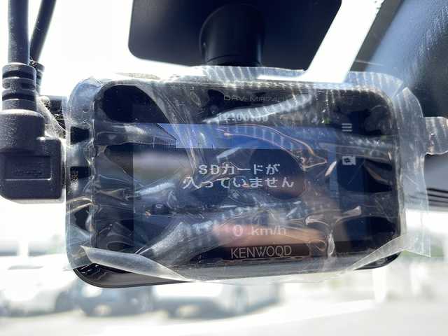 トヨタ シエンタ G クエロ 新潟県 2018(平30)年 2.4万km センシュアルレッドマイカ 純正ナビ/（DTV/DVD/Bluetooth）/衝突軽減/車線逸脱警報/コーナーセンサー/パーキングサポートブレーキ/先行車発進検知/ビルドインETC/ドライブレコーダー/両側パワースライドドア/ハーフレザーシート/LEDヘッドライト/フォグランプ/ウィンカーミラー/電格ミラー/ドアバイザー/スペアキー×１