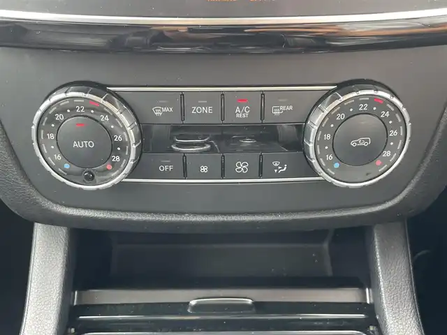 メルセデス・ベンツ ＧＬＥ３５０ｄ 4MATIC スポーツ 千葉県 2018(平30)年 14.8万km ダイヤモンドホワイト ユーザー買取車両/サンルーフ/ハーマンカードン/衝突軽減ブレーキ/レーダークルーズコントロール/クリアランスソナー/ブラインドスポットモニター/純正ナビ/・フルセグ/BT/DVD/CD/USB/バックカメラ/ステアリングスイッチ/ETC/ステアリングスイッチ/レザーシート/シートヒーター/パワーシート/HIDヘッドライト/オートライト/パドルシフト/純正20インチAW/純正フロアマット