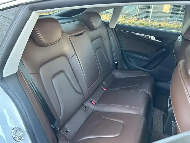 アウディ Ａ５ SB 2．0 TFSI クワトロ 宮城県 2013(平25)年 9.9万km アイビスホワイト 純正メーカーナビ/社外車高調/社外マフラー/スペアタイヤ/ワンセグＴＶ/ＡＭ／ＦＭ／ＣＤ／ＤＶＤ／Ｂｌｕｅｔｏｏｔｈ/クルーズコントロール/プリクラッシュセーフティ/横滑り防止装置/パーキングホールド/前席シートヒーター/前席パワーシート/レザーシート/オートLEDライト/スマートキー×２/純正AWスタッドレスタイヤ255/35/R19