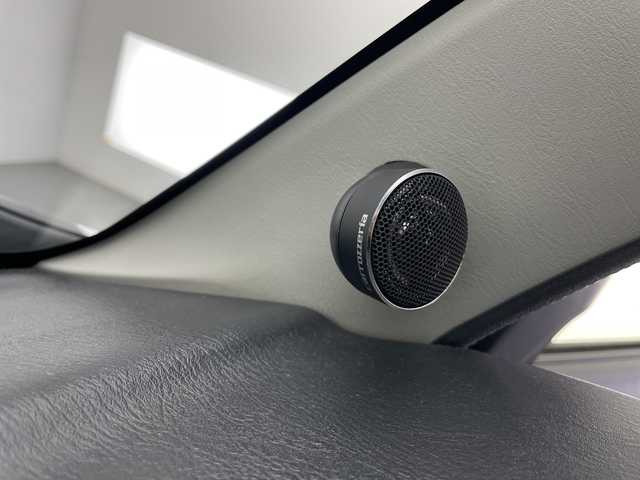 スズキ ジムニー ランドベンチャー 長野県 2014(平26)年 5万km ブルーイッシュブラックパール3 切り替え4WD/ターボ/社外オーディオ/トーヨーオープンカントリーR/T/純正マットガード/TERZOベースキャリア/サイドステップ/ISOFIX/ドアバイザー/ETC/スペアキー/純正フロアマット/ステアリングスイッチ/LEDヘッドライト