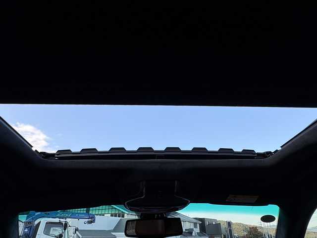 マセラティ クワトロポルテ S Q4 大分県 2014(平26)年 5.7万km 黒 ブラウンレザーシート/サンルーフ/純正ナビ/バックカメラ/パワーシート/シートヒーター/クルーズコントロール/パドルシフト/前後クリアランスソナー/純正キセノンライト/オートライトコントロール/スマートキー/エンジンプッシュスタート/ETC/純正19インチアルミホイール