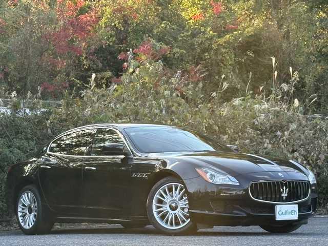 マセラティ クワトロポルテ S Q4 大分県 2014(平26)年 5.7万km 黒 ブラウンレザーシート/サンルーフ/純正ナビ/バックカメラ/パワーシート/シートヒーター/クルーズコントロール/パドルシフト/前後クリアランスソナー/純正キセノンライト/オートライトコントロール/スマートキー/エンジンプッシュスタート/ETC/純正19インチアルミホイール