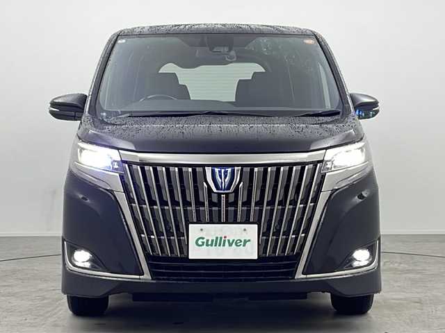 トヨタ エスクァイア ハイブリッド Gi プレミアムパッケージ ブラックテーラード 愛知県 2020(令2)年 6.2万km ブラック 禁煙車/純正9インチナビ（NSZT-Y68T）/・フルセグ・CD・DVD・Bluetooth・SD/純正フリップダウンモニター/両側パワースライドドア/バックカメラ/トヨタセーフティセンス/・プリクラッシュセーフティ/・オートマチックハイビーム/・レーンディパーチャーアラート/ステアリングヒーター/前席シートヒーター/ステアリングスイッチ/革巻きステアリング/クルーズコントロール/LEDヘッドライト（オートライト）/スマートキー/プッシュスタート/スペアスマートキー