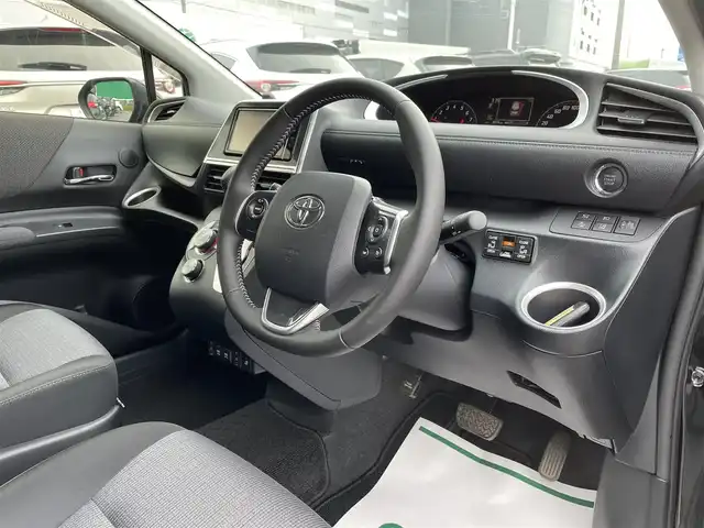 トヨタ シエンタ G セーフティエディション 千葉県 2021(令3)年 0.4万km ブラックマイカ トヨタセーフティーセンス/・プリクラッシュセーフティー/・レーンキープアシスト/・パーキングサポートブレーキ/・オートマチックハイビーム/純正SDナビ【NSZT-W68T】/・CD/DVD/MSV/Bluetooth/フルセグTV/パノラミックビューカメラ/両後パワースライドドア/前席シートヒーター/ステアリングヒーター/スマートキー/前後コーナーセンサー/社外前後ドライブレコーダー/純正ビルトインETC2.0/純正LEDヘッドライト/社外15インチアルミホイール/本革巻きステアリング/ドアバイザー/新車時保証書＆取扱説明書