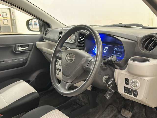 ダイハツ ミラ イース X SAⅢ 道央・札幌 2020(令2)年 13.9万km レモンスカッシュクリスタルM /4WD//アイドリングストップ//ETC//衝突軽減ブレーキ//レーンキープアシスト//電動格納ミラー//リモコンキー//LEDヘッドライト//前後コーナーセンサー//純正フロアマット//ドアバイザー