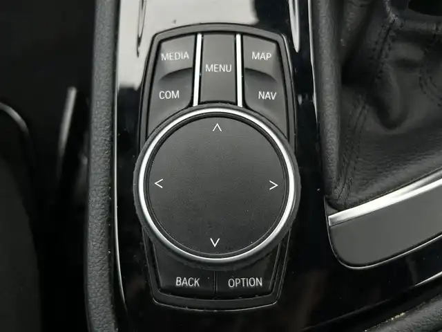 ＢＭＷ ２１８ｉ グランツアラー 愛知県 2019(令1)年 5.7万km メディテラニアンブルー メーカーオプションナビ【Bluetooth AM FM USB】/ドライブレコーダー/バックカメラ/ETC/インテリジェントセーフティ/・衝突軽減ブレーキ/・衝突警告/・歩行者警告/・車線逸脱警報/クルーズコントロール/クリアランスソナー/オートライト/LEDヘッドライト/オートライト/フォグランプ/リアフォグランプ/ヘッドライトレベライザー/ステアリングリモコン/電動パーキングスイッチ/電動格納ドアミラー/純正アルミホイール/保証書/記録簿/取扱説明書/禁煙車
