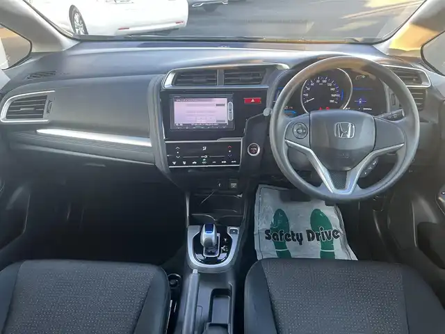 ホンダ フィット ハイブリット Fパッケージ 栃木県 2013(平25)年 9.5万km プレミアムホワイトパール 純正ナビ/バックカメラ/ステリモ/ETC/スマートキー×2