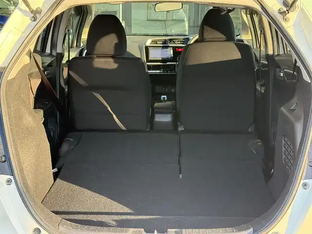 ホンダ フィット ハイブリット Fパッケージ 栃木県 2013(平25)年 9.5万km プレミアムホワイトパール 純正ナビ/バックカメラ/ステリモ/ETC/スマートキー×2