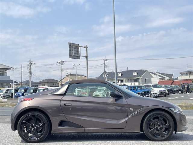 ホンダ Ｓ６６０ α 特別仕様車ブルーノレザーED 千葉県 2017(平29)年 4.3万km ベルベットマルーンメタリック 【Bruno Leather Edition専用装備】/外部検査済み/●スポーツレザーシート/●ブラックドアミラー/●オールブラックアルミホイール/●本革巻ステアリングホイール/●専用ボディカラー：ベルベットマルーンメタリック/シティブレーキアクティブシステム【MOP】/・衝突軽減ブレーキ+誤発進抑制機能/純正センターディスプレイ/・BT/AMFM/USB/バックカメラ/ETC/純正フロアマット/スペアキー