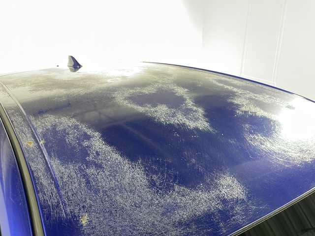 トヨタ プリウス A プレミアム 沖縄県 2016(平28)年 15.9万km ダークブルーマイカM 禁煙車/衝突軽減ブレーキ/純正９インナビ/純正ドライブレコーダー/ＨＵＤ/ＢＳＭ/バックカメラ/ＬＥＤヘッドライト/オートライト/アドバンストパーク/純正アルミホイール/ＥＴＣ/プッシュスタート