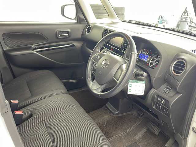日産 デイズ ルークス ハイウェイスター Xターボ 兵庫県 2019(平31)年 6.8万km ホワイトパール ・純正ナビ＆BT＆CD＆DVD＆TV＆SD/・片側パワースライドドア/・アラウンドビューモニター/・エマージェンシーブレーキ/・レーンキープアシスト/・オートマチックハイビーム/・パーキングアシスト/・サイドエアロ/・リアスポイラー/・前方ドライブレコーダー/・LEDヘッドライト/・フォグライト/・純正14インチAW/・純正フロアマット/・ETC/・プッシュスタート/・アイドリングストップ