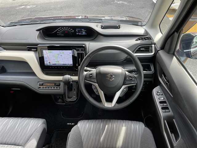 スズキ ソリオ HV MZ 静岡県 2024(令6)年 0.6万km メロウディープレッドパール 純正ナビ/フルセグTV/DVD/CD/BT/USB/全方位カメラ/両側電動スライドドア/衝突軽減ブレーキ/レーンキープアシスト/ヘッドアップディスプレイ/バックソナー/前後ドライブレコーダー/前席シートヒーター /LEDヘッドライト/LEDフォグライト/ビルトインETC/純正15インチAW/スマートキー×2/保証書/取扱説明書/ナビ取扱説明書