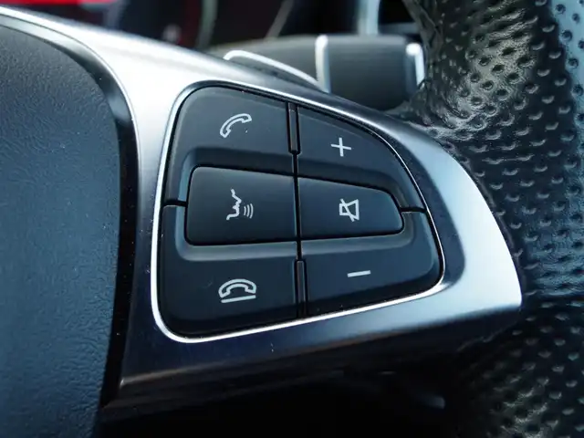 メルセデス・ベンツ Ｃ２２０ｄ ローレウスエディション 埼玉県 2018(平30)年 5.4万km ダイヤモンドホワイト 特別仕様車 /ブラックレザーシート /アダプティブクルーズコントロール /レーダーセーフティパッケージ /エアサス/パークセンサー/ブラインドスポットモニター /バックカメラ /純正ナビ /ETC /ドラレコ /フルセグTV /前席シートヒーター/シートポジションメモリー機能