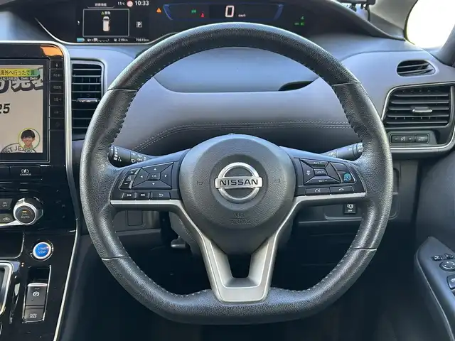 日産 セレナ e－パワー ハイウェイスター V 宮城県 2019(令1)年 7.1万km ダイヤモンドブラック 純正SDナビ（フルセグTV、BT、AM、FM、SD、DVD、CD、ブルーレイ）//フリップダウンモニター//日産プロパイロット//純正エアロ（フロント、サイド）//ビルトインETC2.0//純正AW//ドラレコ//全周囲カメラ//純正フロアマット//BSM//両側パワースライドドア//前席シートヒーター//電動格納ドアミラー//パーキングアシスト//スマートキー//オートライト