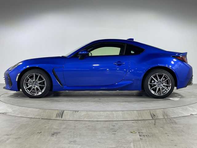 スバル ＢＲＺ R 福岡県 2022(令4)年 1.5万km WRブルーパール 社外9型メモリーナビゲーション/フルセグテレビ/CD DVD HDMI BT/バックカメラ/革巻きステアリング/純正17インチアルミホイール/革巻きステアリング/LEDヘッドライト/ドライブレコーダー前後/スマートキー/プッシュスタートエンジン/オートライト