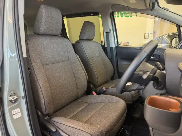 トヨタ シエンタ ハイブリッド Z 滋賀県 2024(令6)年 1.3万km アーバンカーキ ワンオーナー/純正ディスプレイオーディオコネクティッドナビ対応/　Bluetooth appleCarPlay/バックカメラ/ETC2.0/ブラインドスポットモニター/Toyota Safety Sense /プリクラッシュセーフティ/レーンディパーチャーアラート/レーントレーシングアシスト/アダプティブハイビームシステム/ロードサインアシスト/ドライバー異常時対応システム/プロアクティブドライビングアシスト/発進遅れ告知機能/ドライブレコーダー/純正LEDヘッドライト/純正フロアマット/純正ドアバイザー/スマートキー×2/プッシュスタート/