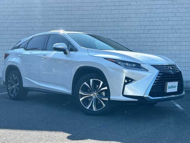 レクサス ＲＸ 200t バージョンL 大阪府 2016(平28)年 4.4万km ソニッククォーツ １２．３型ナビ（フルセグ/Bluetooth/DVD/CD)/サンルーフ　/ブラインドスポットモニター　/レーダークルーズコントロール　/全方位カメラ/ヘッドアップディスプレイ　/衝突被害軽減システム　/横滑り防止装置　/レーンキープアシスト　/オートマチックハイビーム/コーナーセンサー/純正アルミホイール/純正LED/ワンオーナー/シートヒーター/レーザーシート/パワーシート/ドライブレコーダー/ビルトインETC2.0/スペアキー1本/保証書/取扱説明書
