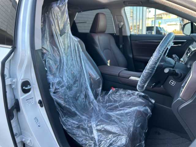 レクサス ＲＸ 200t バージョンL 大阪府 2016(平28)年 4.4万km ソニッククォーツ １２．３型ナビ（フルセグ/Bluetooth/DVD/CD)/サンルーフ　/ブラインドスポットモニター　/レーダークルーズコントロール　/全方位カメラ/ヘッドアップディスプレイ　/衝突被害軽減システム　/横滑り防止装置　/レーンキープアシスト　/オートマチックハイビーム/コーナーセンサー/純正アルミホイール/純正LED/ワンオーナー/シートヒーター/レーザーシート/パワーシート/ドライブレコーダー/ビルトインETC2.0/スペアキー1本/保証書/取扱説明書