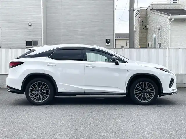 レクサス ＲＸ 450h Fスポーツ 栃木県 2020(令2)年 7.9万km ホワイトノーヴァガラスフレーク ワンオーナー/純正ナビ/（CD/DVD/BT/TV/Miracast/USB/SD）/CD録音/ETC2.0/全方位カメラ/ヘッドアップディスプレイ/クルーズコントロール/パドルシフト/パワーバックドア/ハンドルヒーター/シートヒーター/クーラー/ドアバイザー/コーナーセンサー/保証書/取説/スペアキー