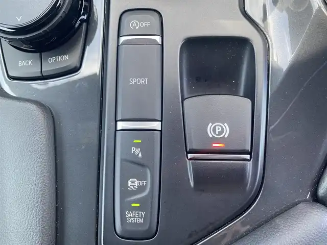 トヨタ スープラ SZ 福岡県 2022(令4)年 0.7万km パール ・レーダークルーズコントロール/・純正ナビ/USB/Bluetooth/・バックカメラ/・前後ドライブレコーダー/・フルセグ/・社外ETC/・純正17AW/・車高調/・プッシュスタート/・パーキングアシスト/・スマートキー/・スペアキー/・フルエアロパーツ/・オートライト/・LEDライト/・保証書/・取扱説明書